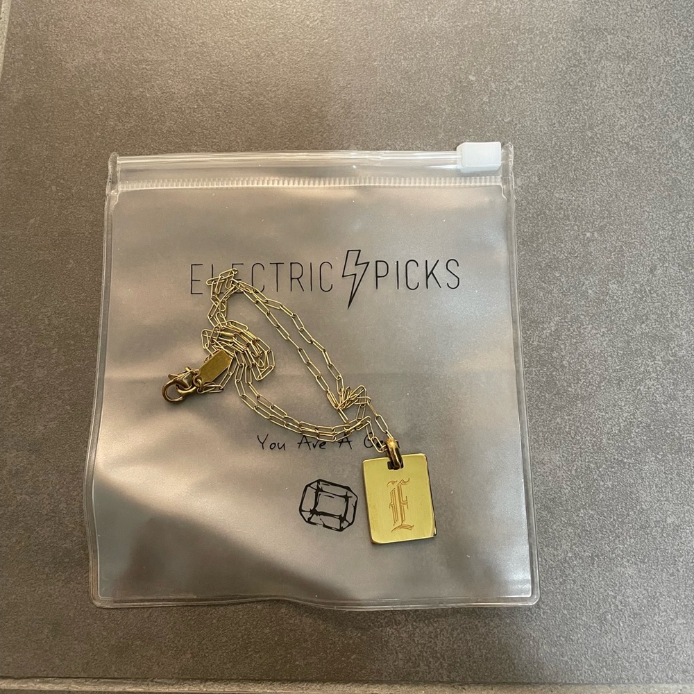 Electric Family Gold Accessories Set for Cell Phones